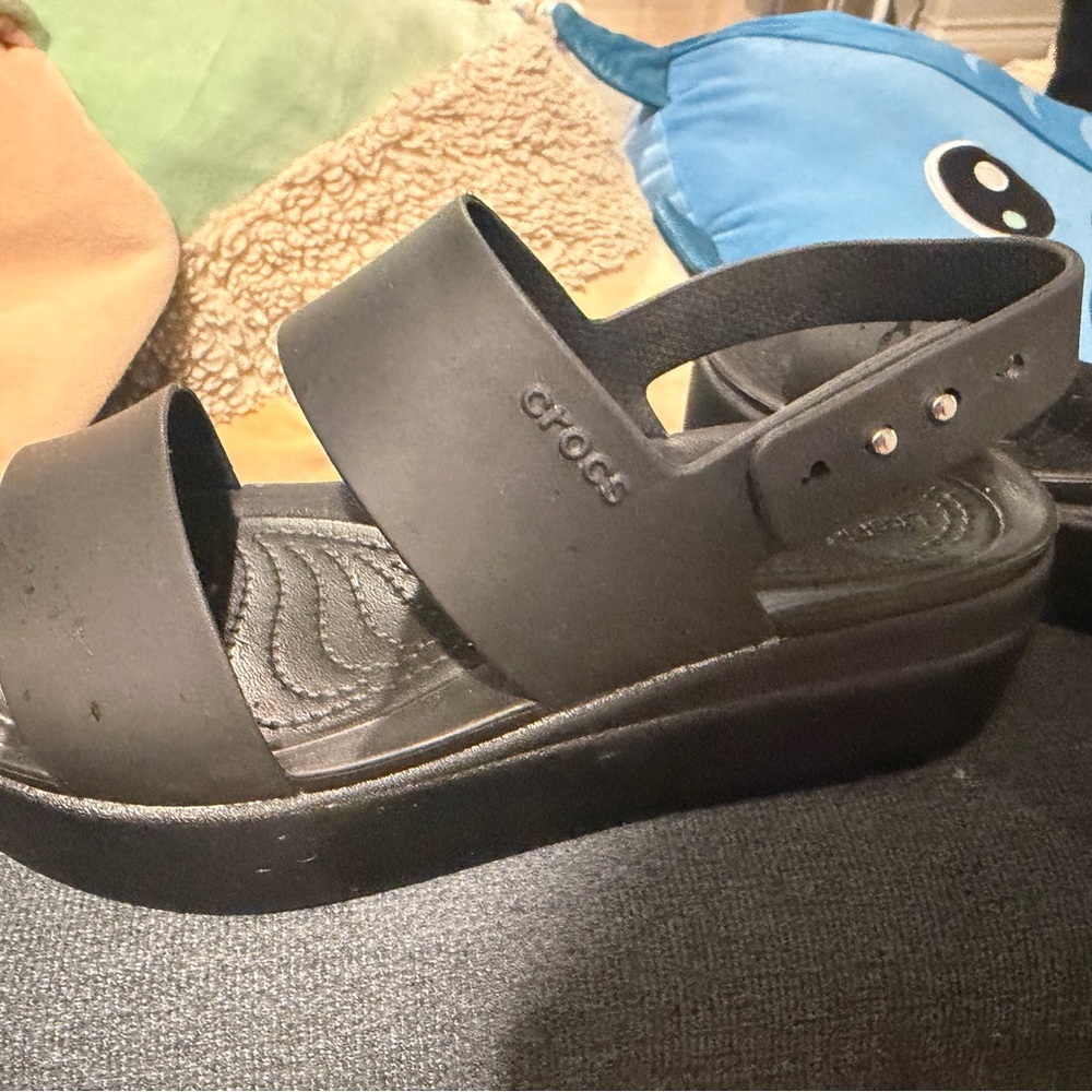 Crocs Women's Black Brooklyn Wedges